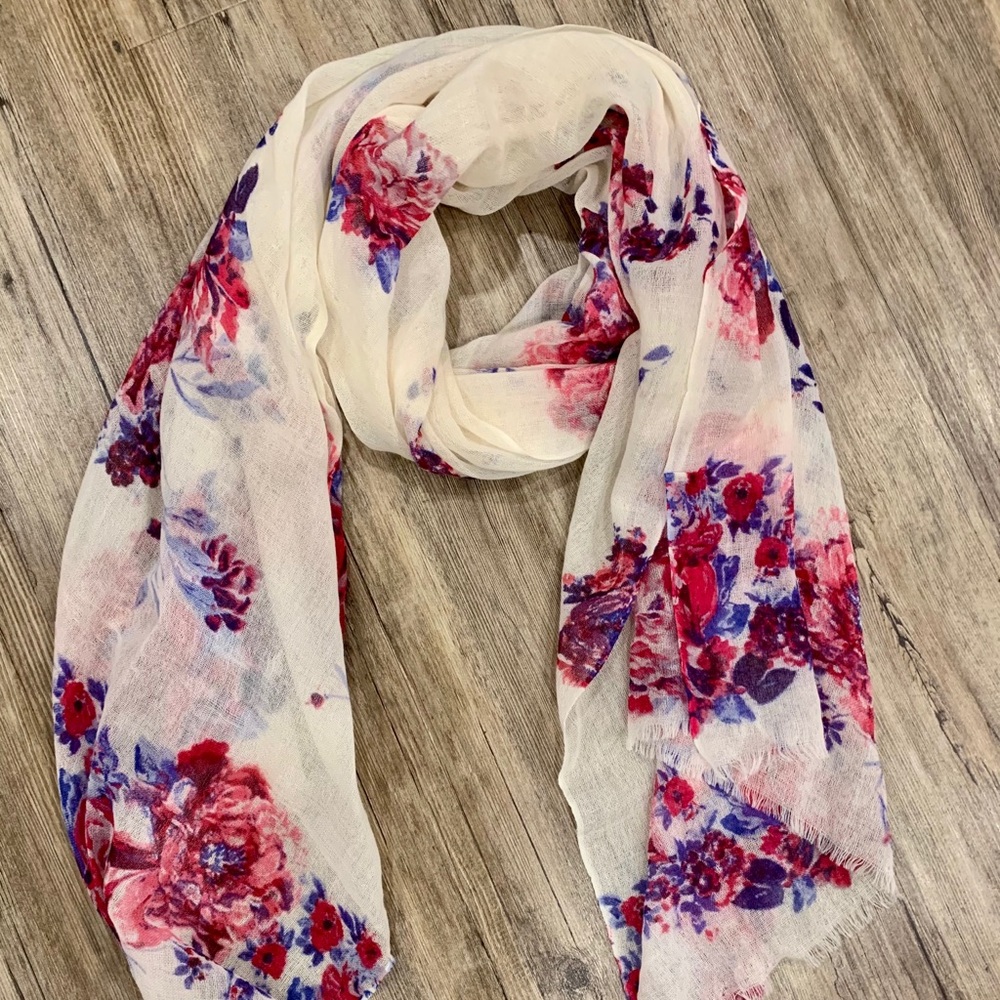 NWOT Lucky Brand floral wool scarf